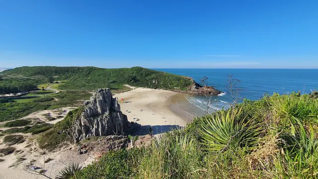 Pináculo e enseada