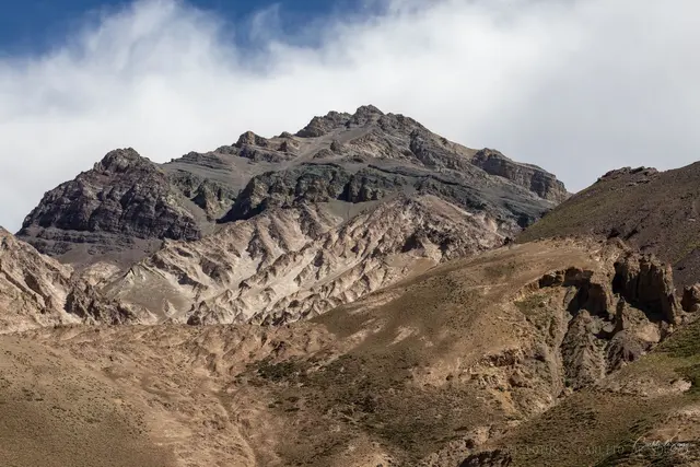 Montanha de pedra gasta